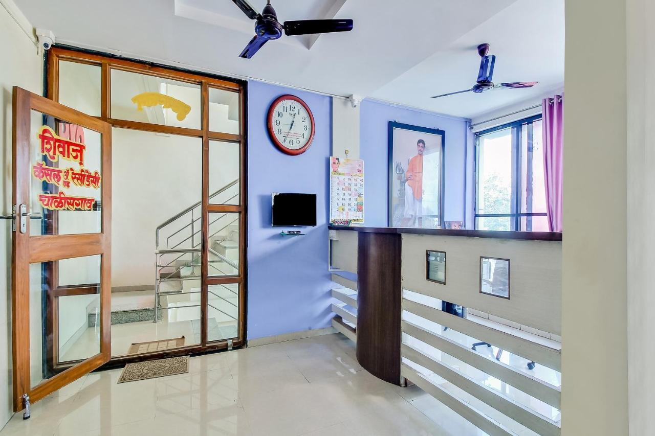 โอโย 48365 โฮเต็ล ศิวะ คาสเซิล แอนด์ เรซิเดนซี Hotel Chalisgaon ภายนอก รูปภาพ
